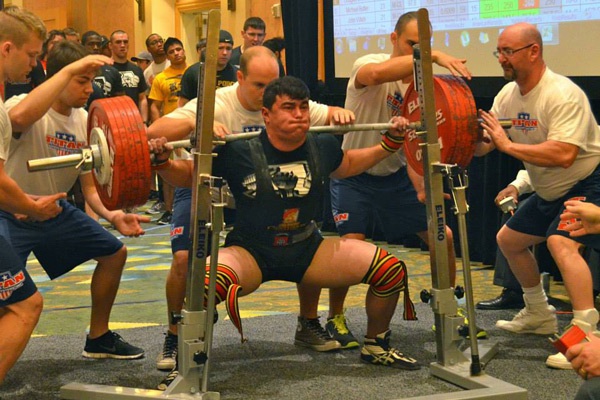 powerlifting competition squat