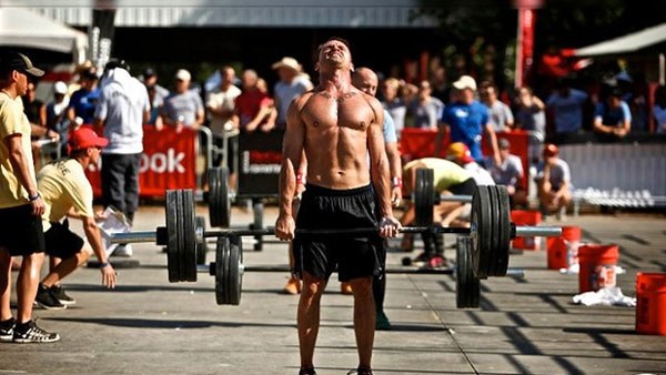 poor cervical position in the deadlift