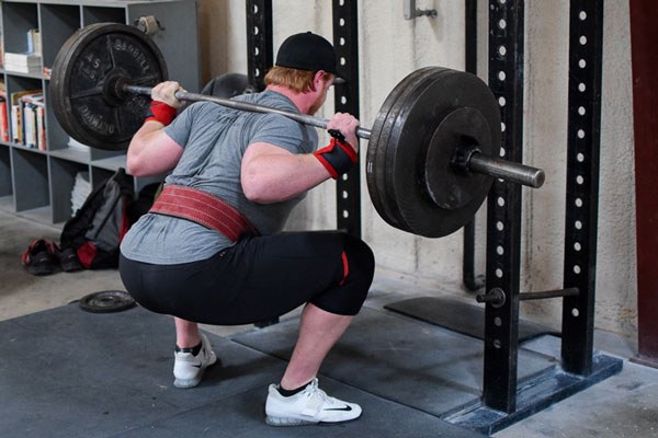 back extension in the squat
