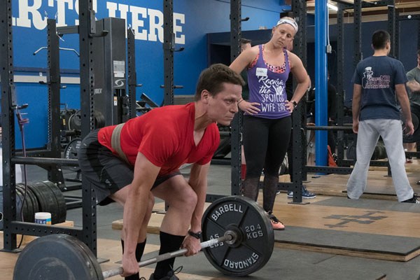 nikki burman coaches the deadlift