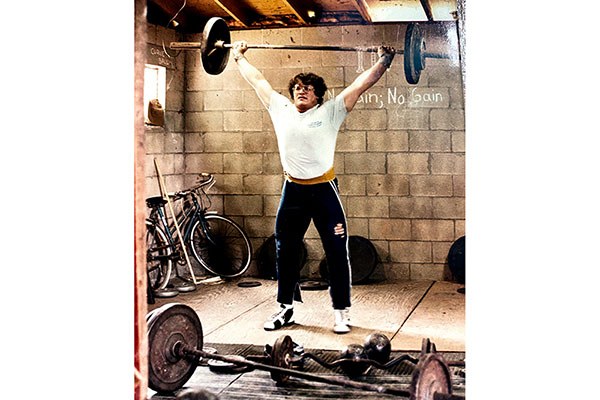 jim moser training the snatch in fielders shed