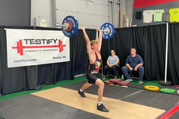 jack jones third attempt jerk testify barbell mayhem meet