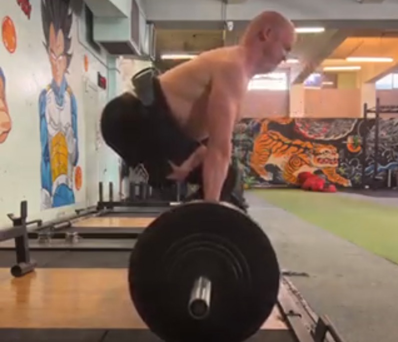 screenshot of deadlift position