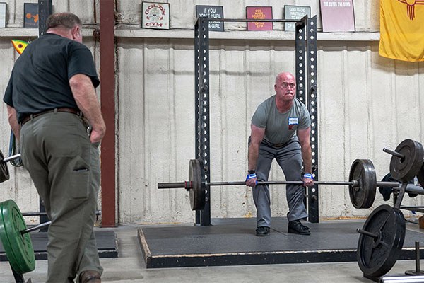 rip coaches michael during the deadlift platform session