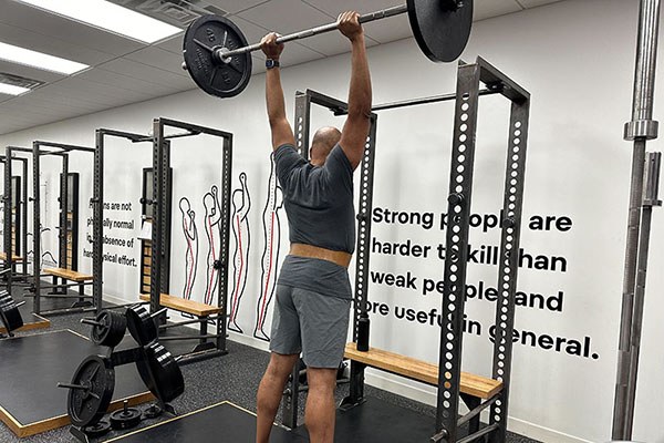 ron locks out 135 in the press