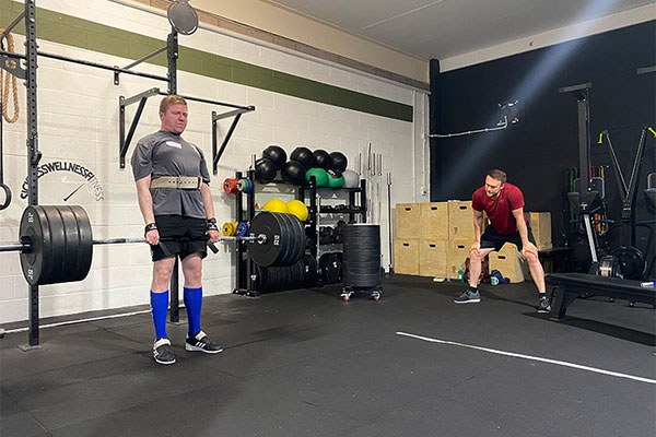 paul locks out the last rep of the camp in glasgow scotland