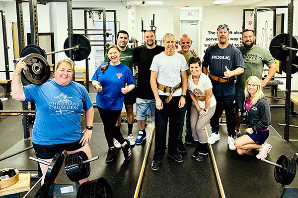 group photo of the 7am session