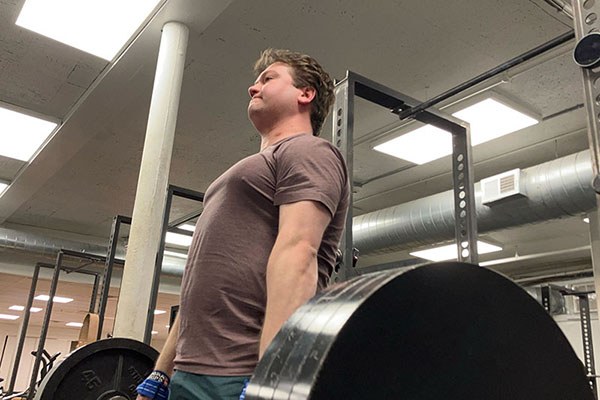 josh pulling a 405 pr