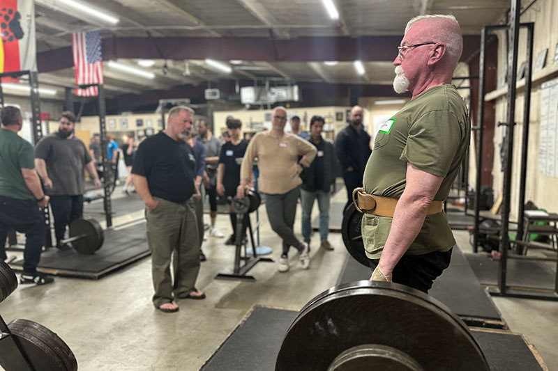 rip coaches john through his last set of deadlifts