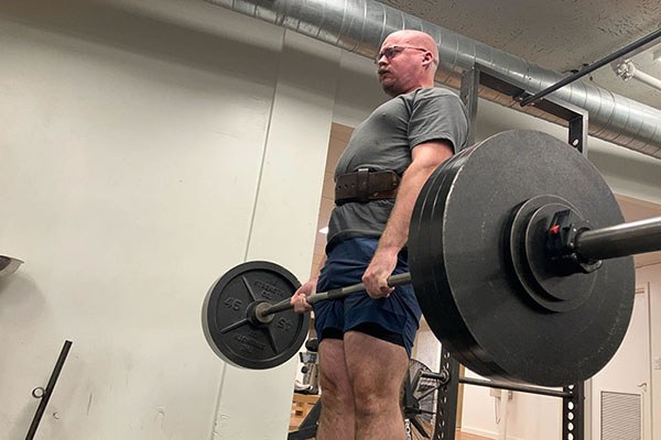 tim locks out a pr deadlift