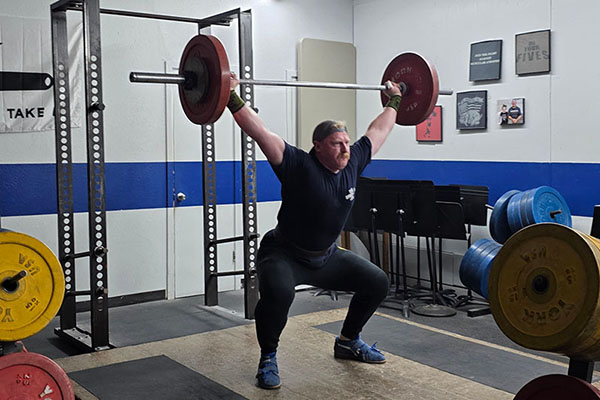 brad racks a power snatch