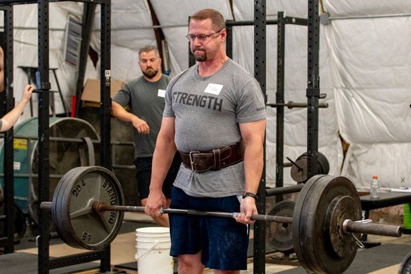 deadlift lockout at a starting strength seminar