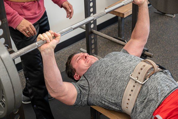 middle of the bench press strength training