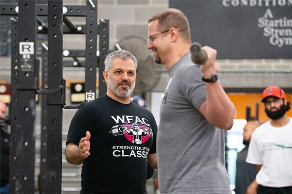 pete troupos coaches a lifter