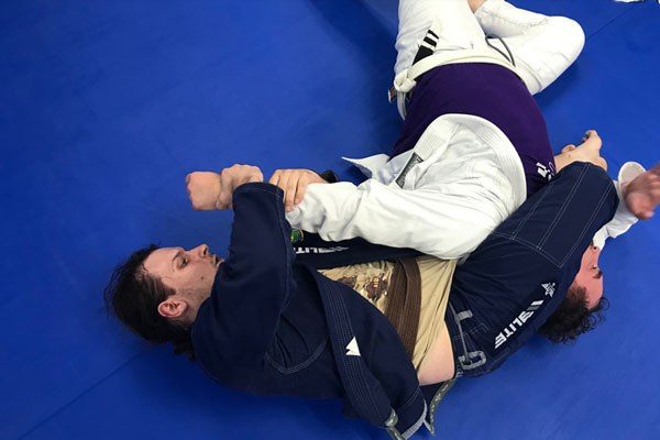 kendall arm locks an opponent bjj