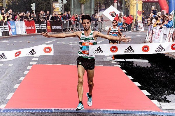 runner finishing a race