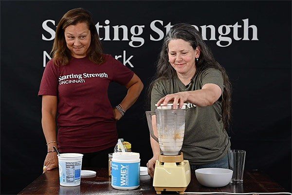 stef and inna make a savory shake