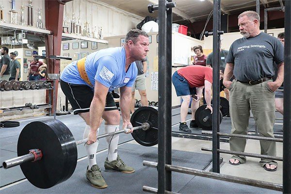 rip coaching the deadlift at a starting strength seminar