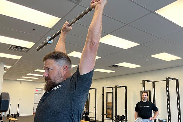 lifter locking out a press