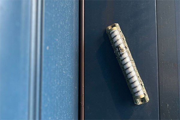 mezuzah on a building