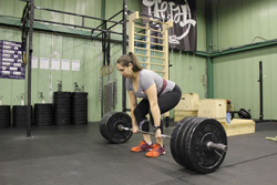 laura deadlift set up