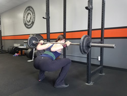 Caitlin Loeffer squats