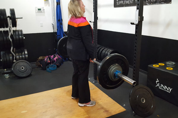 Jan (65) deadlifts 110lbs for fahves